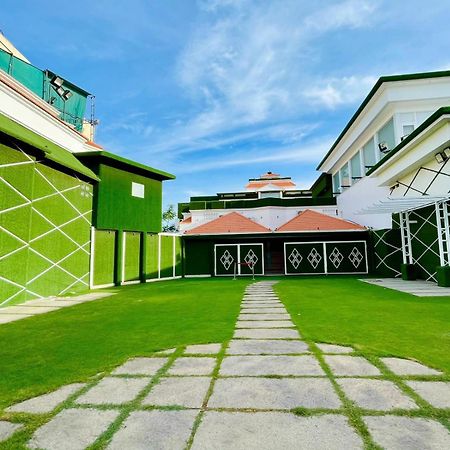 B8 Hotel Chennai Ngoại thất bức ảnh