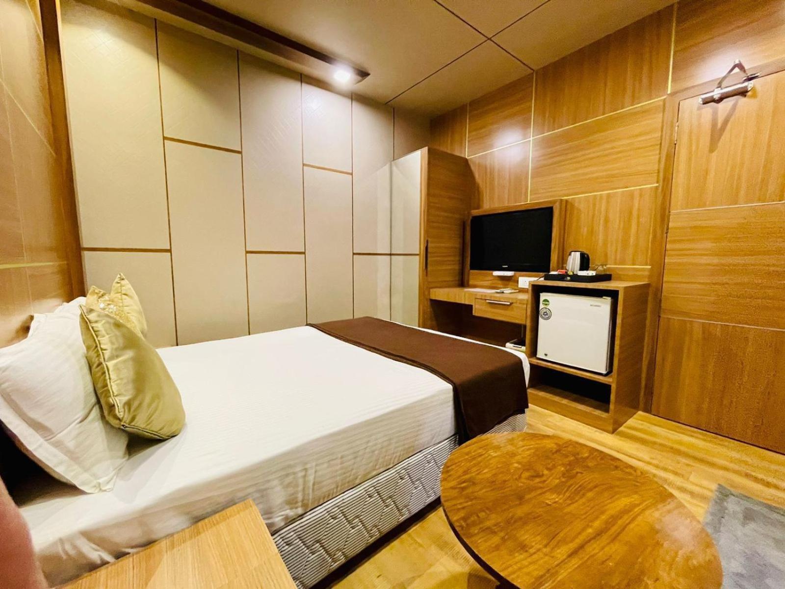 B8 Hotel Chennai Ngoại thất bức ảnh