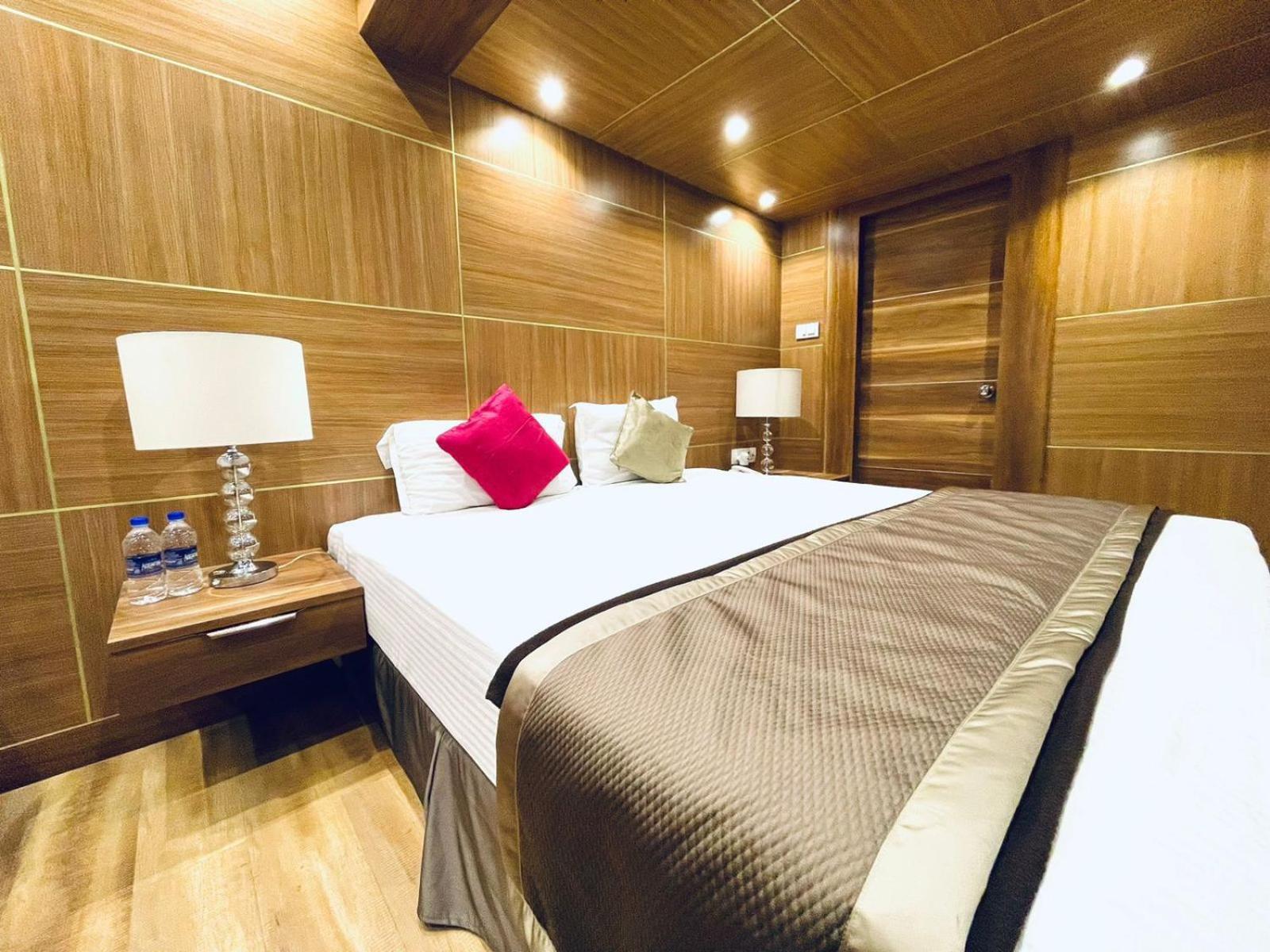 B8 Hotel Chennai Ngoại thất bức ảnh